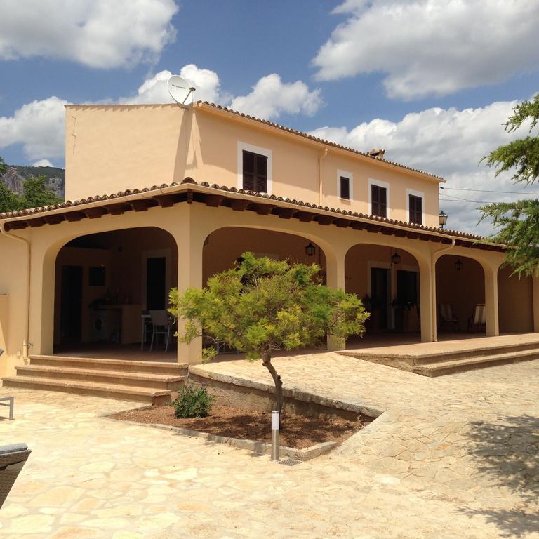 Camproig Holiday Home Alaró Cameră foto